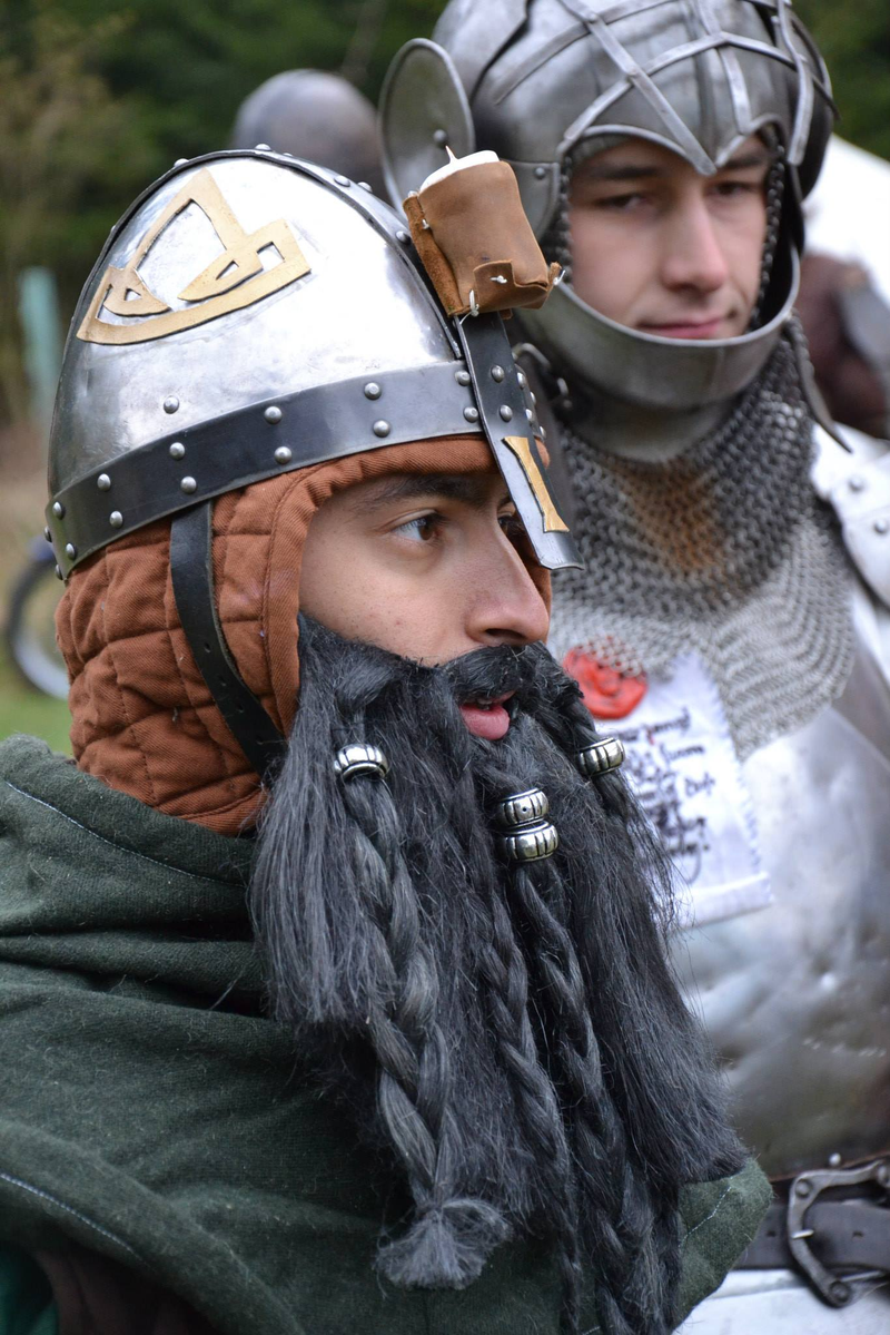 Illustration for article titled Fans Bring Warhammer To Life On A Battlefield